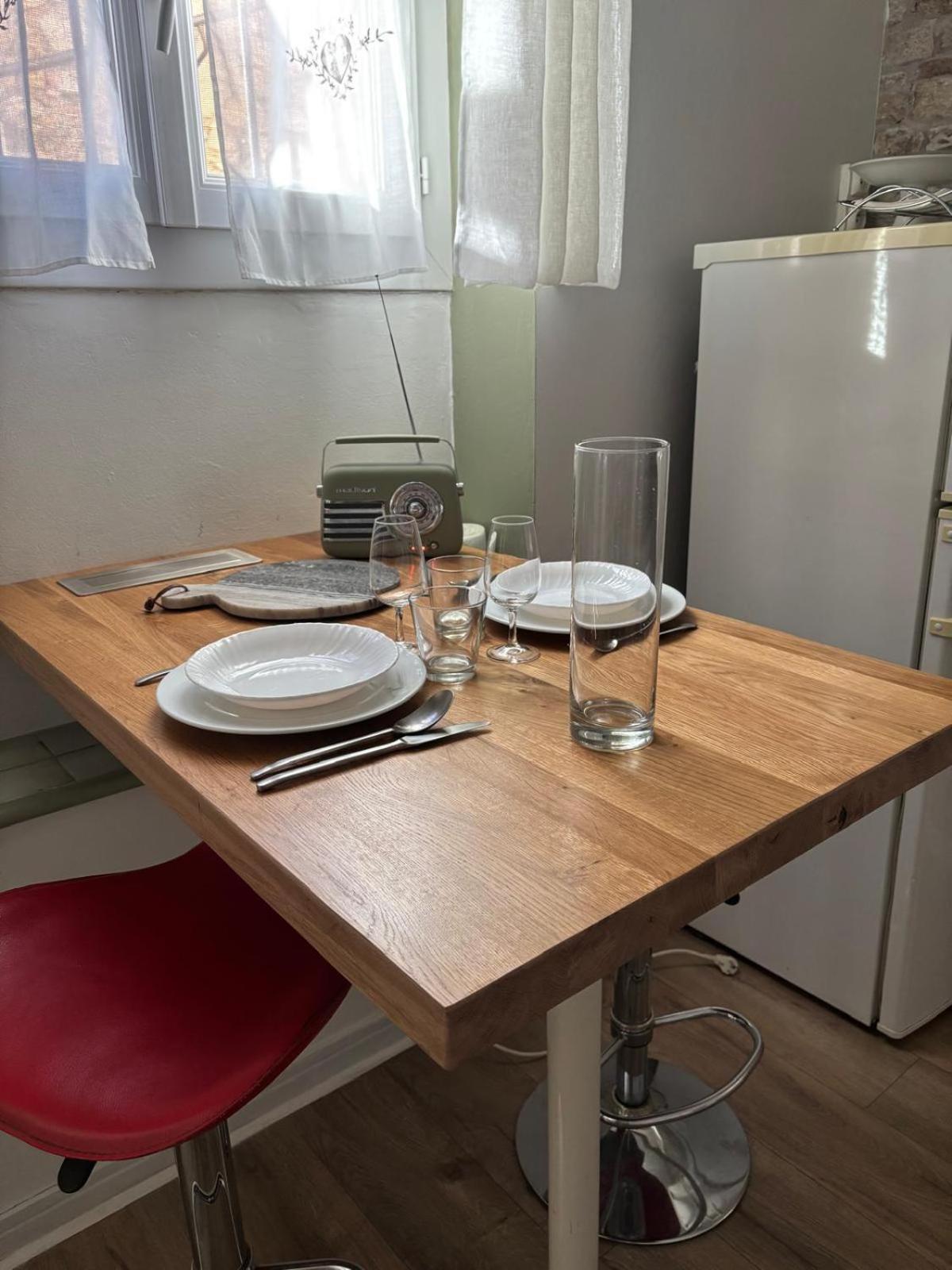 Appartement Central Des Terres Chaudes Proche Bord De Mer Menton Exterior photo